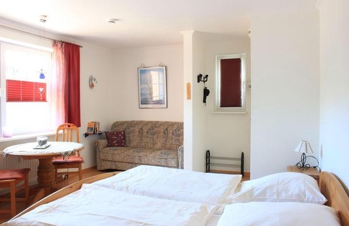List Apartment | Sylvie Steinhardt, Wohnung 3
