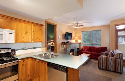 Village North Condo | Symphony by Whistler Premier