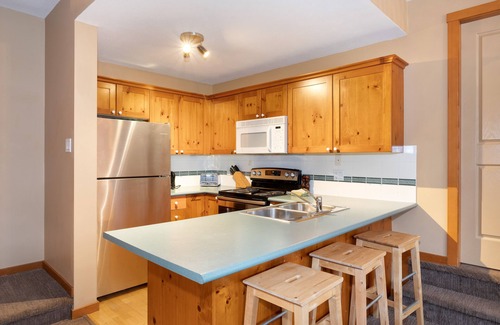 Village North Condo | Symphony by Whistler Premier