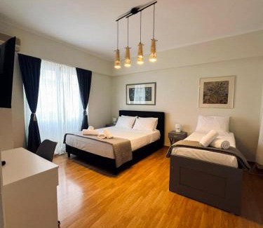 Karpenisi Apartment | Syntagma Artist Apartment 2BR 9G