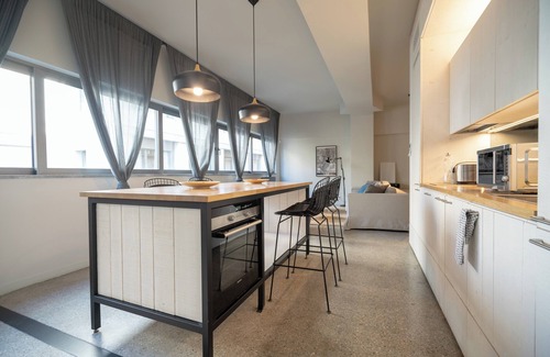 Plaka Apartment | Syntagma square 2 bedrooms 4 pers apartment by MPS