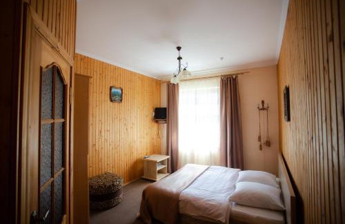 Yaremche House | Synyogora