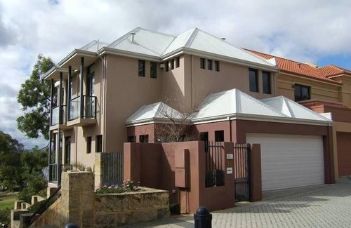 East Perth Apartment | Syrena on the Swan - East Perth