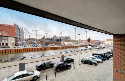 Gdansk City Center Apartment | Szafarnia 11 Gdańsk | Luxury Apartment | River View