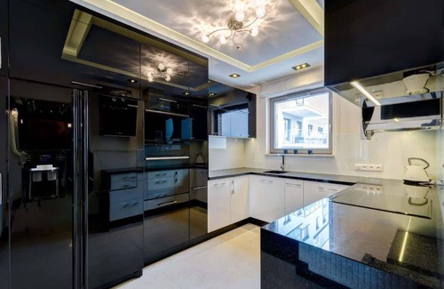 Gdansk City Center Apartment | Szafarnia 11 Gdańsk | Spacious Apartment with Parking | River View