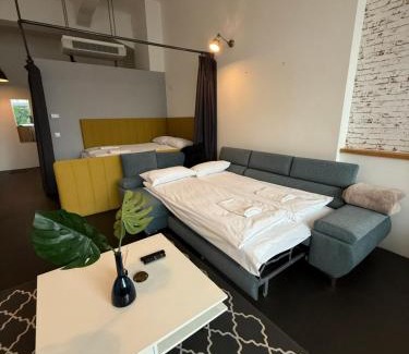 Inner City Budapest Apartment | SZIP Loft Astoria 2 - Downtown
