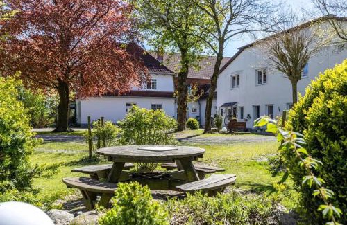 Cecilienkoog Apartment | Türkis - Jaspis mit Rubin