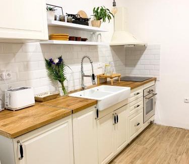 Mala Stahle Apartment | Tři okna do hor-Celý byt k pronájmu