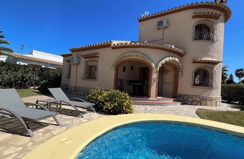 Els Poblets Villa | T-0223, Buganvilla, very well maintained villa in Els Poblets