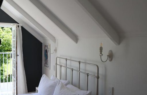 Te Puna Apartment | T H E B A R N Boutique Accomodation