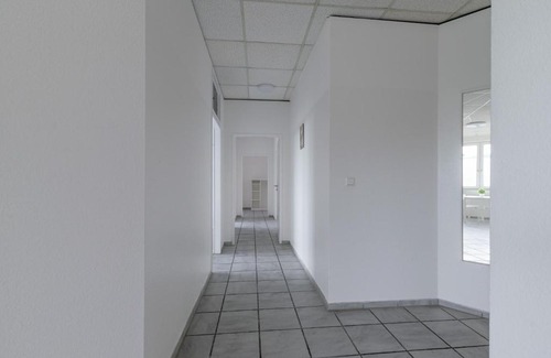 Barbaraviertel Apartment | T&K Apartments - 3 - 5 Group Room Apartments- 15min to Fair DUS