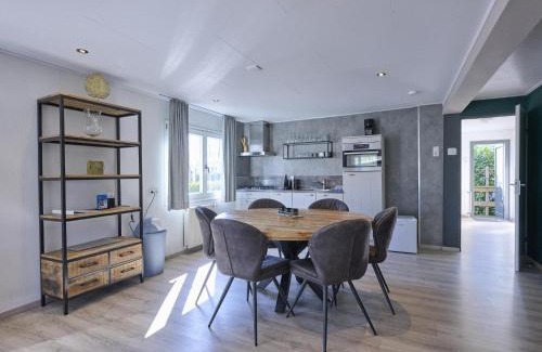 Kaatsheuvel House | t Kaatsheuveltje 6