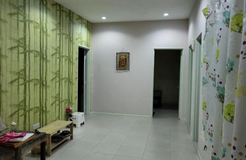Puchong House | T&S Homestay