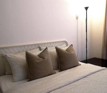 Batu Buruk Apartment | T STAY at Icon Residence -for 1 Room Free Netflix & Pool