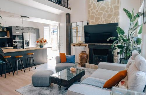 Begles House | T&T Homestay