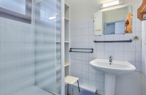 Barbotan-les-Thermes Apartment | T1 bis avec WiFi, terrasse, proche Thermes - FR-1-841-59