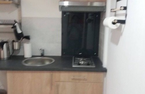 Frontenex Apartment | T1 Equipped with parking - near station - bus
