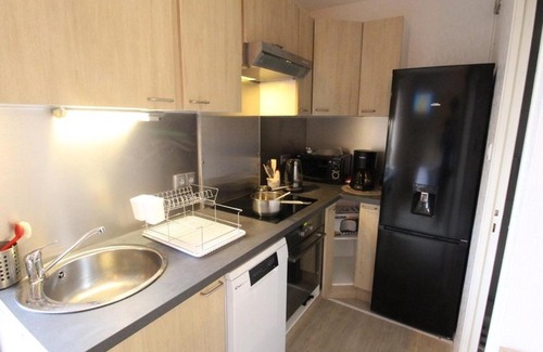 Bagneres-de-Luchon Apartment | T2 à Luchon avec Parking, Wifi et Animaux admis - FR-1-313-207