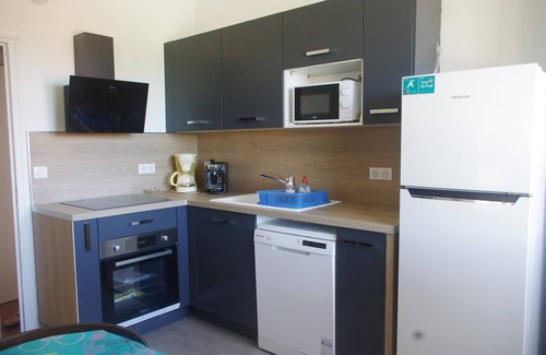 Toulon - Hyeres House | T2 2nd floor of the villa of the sea