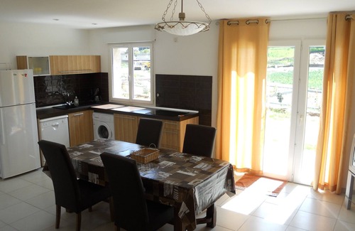 Afa Villa | T2, air-conditioned ground floor villa in la Campagne, near Ajaccio, 8/4 m pool.