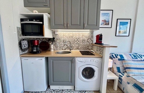 Quiberon Apartment | T2 Apartment in Quiberon with Pool, Garden, Pet-Friendly