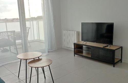 Royan Apartment | T2 avec balcon tout équipé 300m marché central