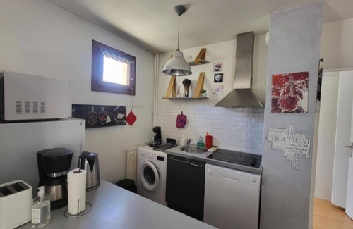 Avignon City Centre Apartment | T2 Avignon Climatisé Intra Muros Spacieux et Lumineux