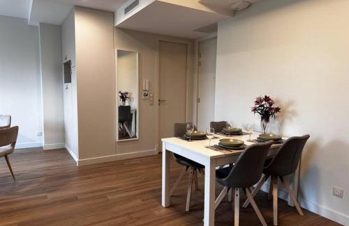 12th Arrondissement Apartment | T2 balcon 3 mn à pied métro8 et T3