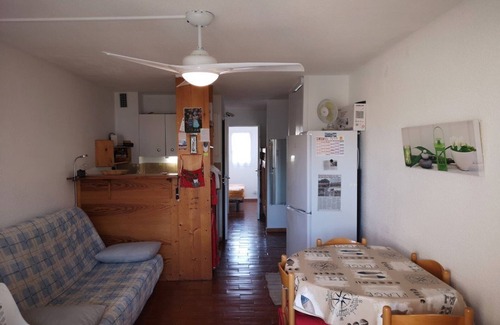 Le Barcares Apartment | T2 Cabin Apartment - 6 pers, Parking - Le Barcarès
