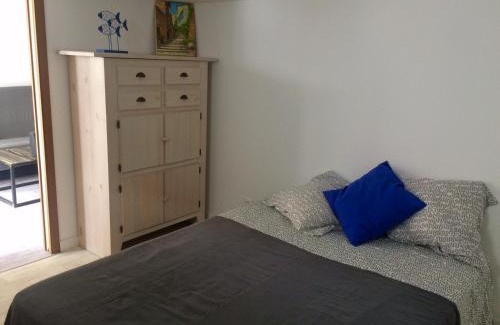 Sausset-les-Pins House | T2 calme au centre de Sausset