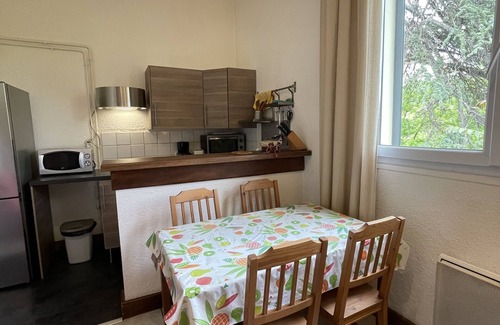 Greoux-les-Bains Apartment | T2 Classé 2 - n° 08 - Proche Thermes de Gréoux-les-bains