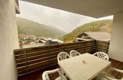 Allos Apartment | T2 cosy, vue montagne et village