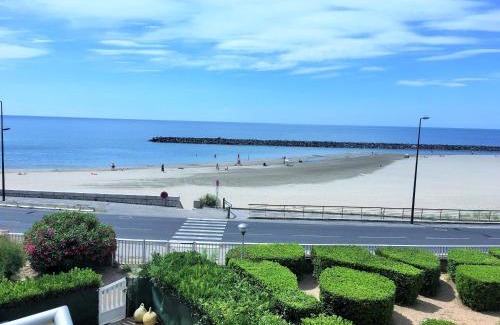 Sete Apartment | T2 EN 1ERE LIGNE MER AVEC PARKING