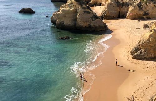 Alporchinhos House | T2 Holiday Cottage near the beach | B112