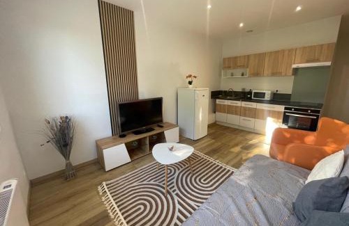 Meyzieu Nord Ouest Apartment | T2 Sweet Horizon 2 - B at Home - Stade Groupama LDLC