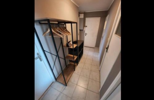 Decines-Charpieu Apartment | T2 top floor with balcony - Stadium-Arena-Eurexpo