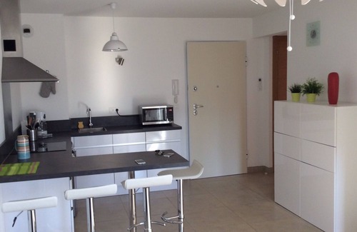 L'Ile-Rousse Apartment | T2 Very quiet, close to beaches and town center, sea and mountain views