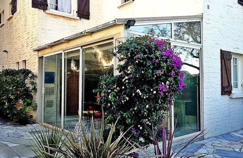 Toulon - Hyeres House | T3 2nd floor of the villa of the sea