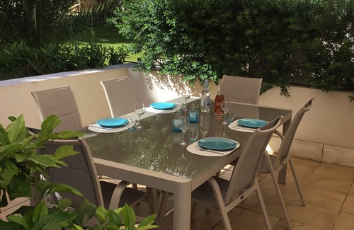 Calvi Apartment | T3 65 m2 +55 m2 terrace, in residence with park and swimming pool. beach center 400m