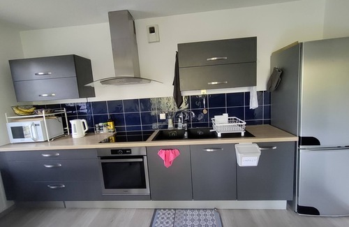 Chambery Apartment | T3 Avec Terrasse et Garage, au Calme et au Vert, Proche de Tout à Chambéry