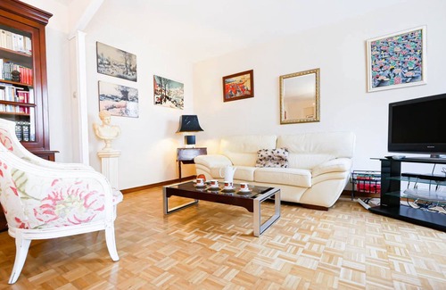 Antigone Apartment | T3***Bohemian and Vintage***Martinkey's Conciergerie***