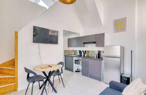 Les Poulettes Apartment | T3 for a getaway in Lyon