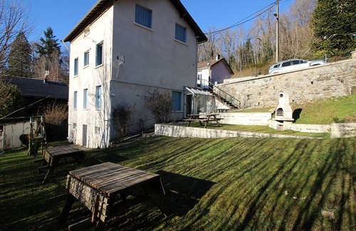 La Bourboule Apartment | T3 Garden Wifi La Bourboule, 5 pers