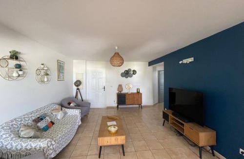 Trois-Ilets Apartment | T3 Spacieux aux 3 ILETS Terrasse Vue Mer