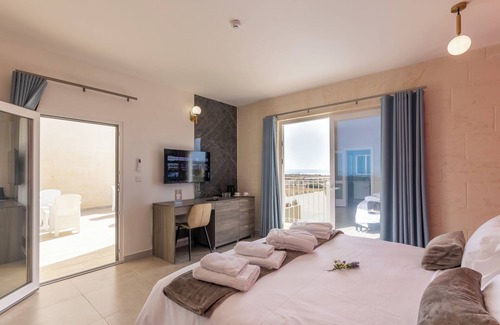 Xewkija Hotel | Ta'Battista Guesthouse with pool-room 6, IX-XEWKIJA, GĦAWDEX, Malta