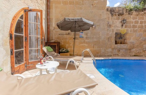 Gharb Apartment | Ta’ Frenc Traditional Farmhouse Stay