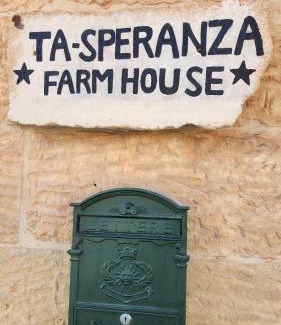 Victoria Bed & Breakfast | Ta Speranza Farmhouse B&B