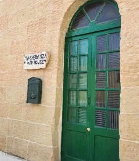 Victoria Bed & Breakfast | Ta Speranza Farmhouse B&B