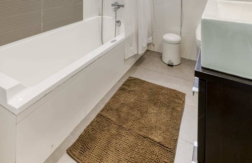 Ta' Xbiex Apartment | Ta Xbiex Suite-hosted by Sweetstay