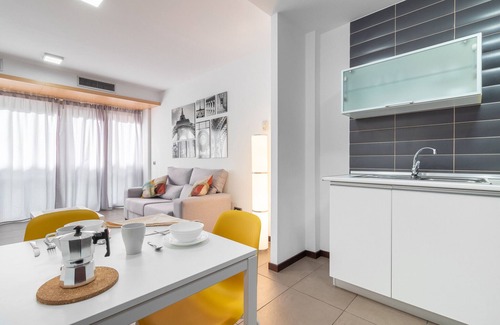 Las Palmas de Gran Canaria Apartment | Tabaiba 1 + Beach + A/C + Fast WiFi